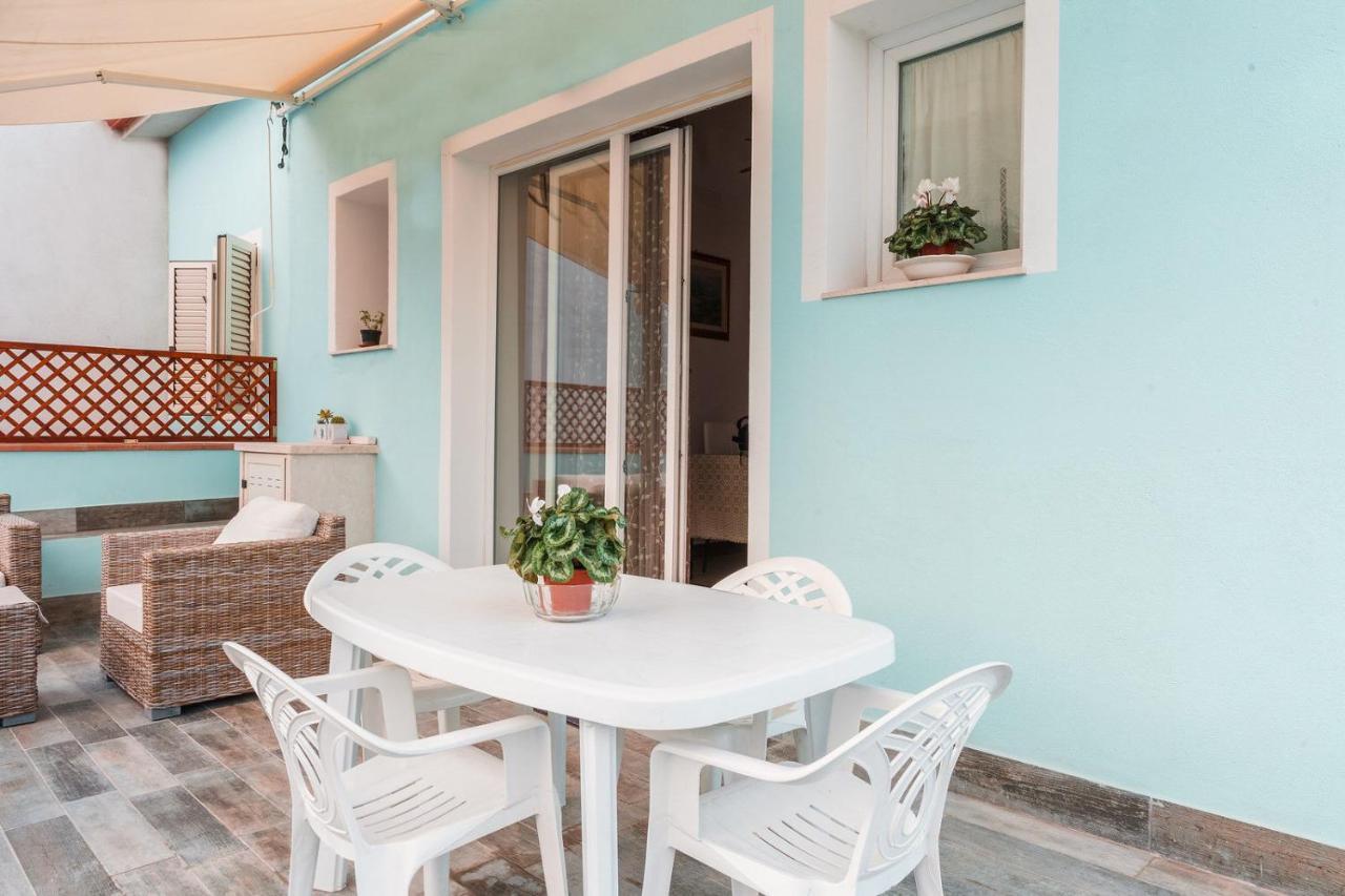 Holiday Home Alle Pavoncelle, Indipendente Con Terrazzo Di 60 Mq Portoscuso Bagian luar foto