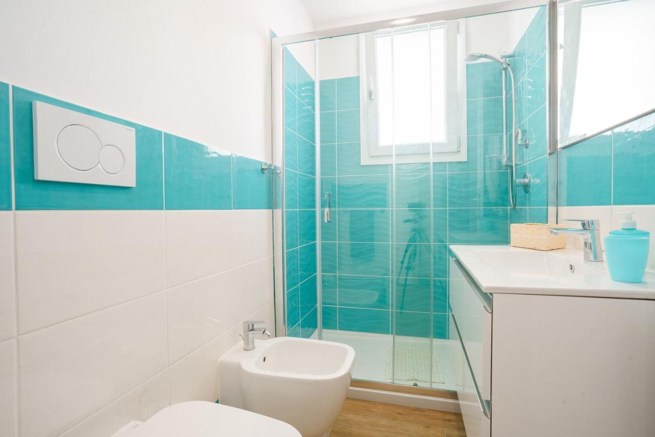 Holiday Home Alle Pavoncelle, Indipendente Con Terrazzo Di 60 Mq Portoscuso Bagian luar foto